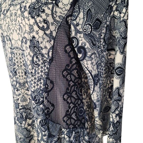 Paisley Blue Print Lace High Low Hem Top Size S/M - Picture 5 of 7